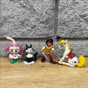 Vintage Schleich Toy Figurine Lot